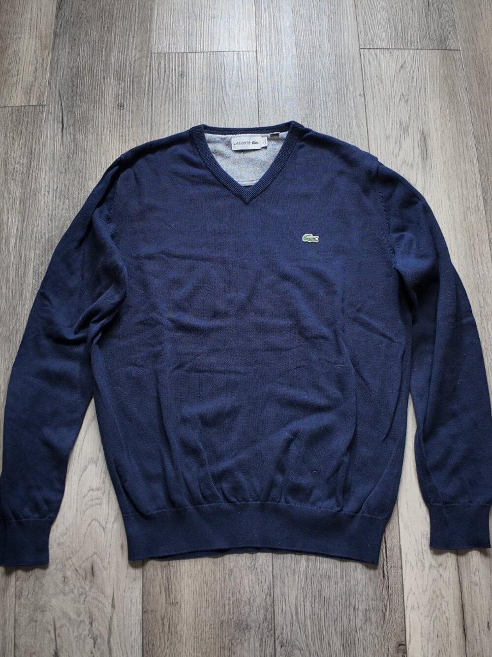 Lacoste Classic Navy Blue V-Neck Knit Sweater Embroidered Croc US M FR 4